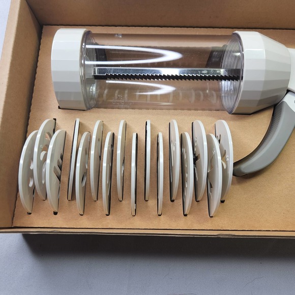 Pampered Chef Cookie Press In Box Complete Used Set - Picture 2 of 7